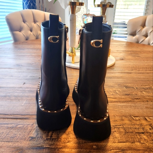 New Coach Vanessa Bootie Black Leather - Picture 4 of 6